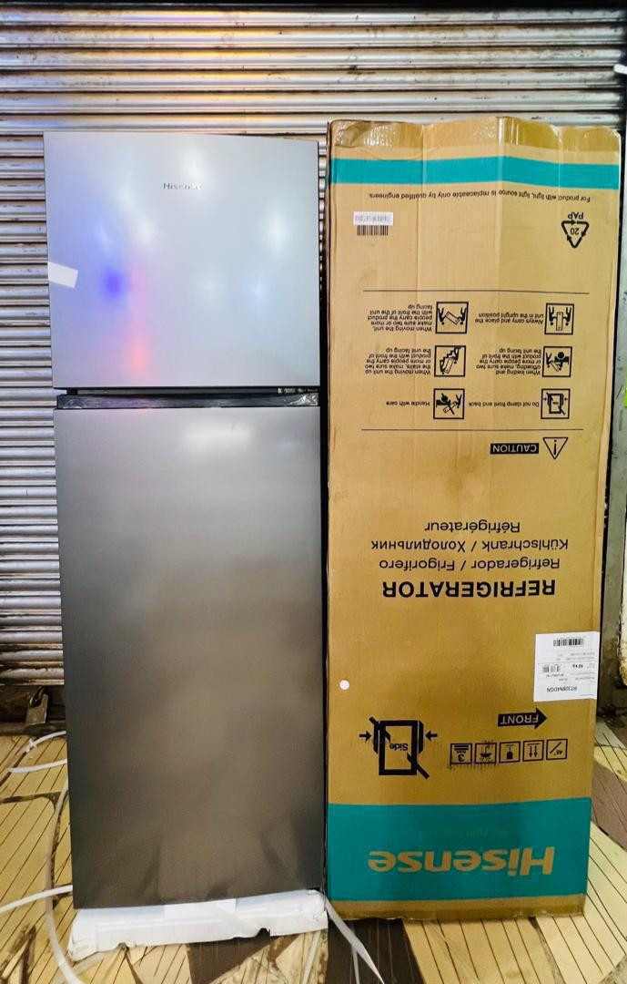 Hisense 328L Double Door Fridge With Dispenser -